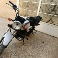 کی وی ۱۴۰۰|موتورسیکلت|شاهین‌شهر, خانه کارگر|دیوار