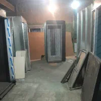 کارگر ماهر ونیمه ماهر کابین اسانسور