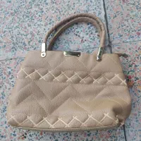 تعدادی کیف و کفش|کیف، کفش، کمربند|ماهدشت, |دیوار