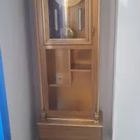 ساعت ایستاده
