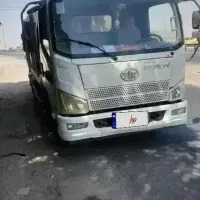 کامیونت‌فاو‌زباله‌کش‌‌بدون‌رنگ