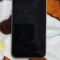 آیفون ۱۳ نرمال