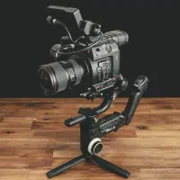 استابلایزر و گیمبال دوربین zhiyon crane 3s کرین