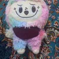 عروسک لبوبو و کرومی