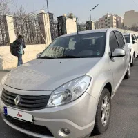 ساندرو اتوماتیک ۹۶