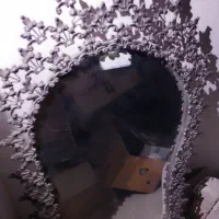 اینه و شمعدان قدیمی ششسد فقط نیاز ب آبکاری داره