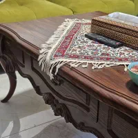 میز جلو مبلی ام دی اف بسیار زیبا و مقاوم در حد نو