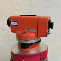 دوربین نقشه برداری نیو WILD NAK0|ماشین‌آلات صنعتی|ری, دولت‌آباد|دیوار