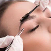اموزش تخصصی اصلاح ابرو ویژه بانوان