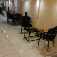 میز و صندلی و نیمکت|صندلی و نیمکت|اسلام‌شهر, شهرک قائمیه|دیوار