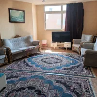 وسایل منزل 2دست مبل یک یخچال و یک عدد اجاق گاز