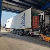 تریلی یخچالی اروم