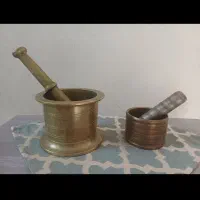 دو عدد هاون هون هونگ خیلی قدیمی