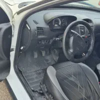 کوییک ۹۸|خودرو سواری و وانت|فولادشهر, B4|دیوار