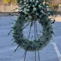 پایه گل سبدگل  و دسته گل طبیعی