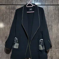 تعدادی مانتو و شلوار