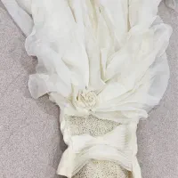 تعدادی لباس عروس تن پوش شده|لباس|سیرجان, |دیوار