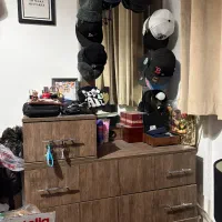 کمد و میز آرایش و پا تختی