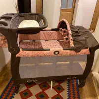 تخت نوزاد گراکو  تخت و پارک چندکاره، کارکرده تمیز