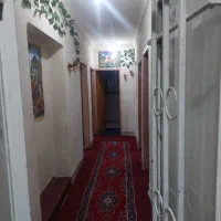 خانه حیاط دار همکف|اجارهٔ کوتاه‌مدت آپارتمان و سوئیت|شیراز, زند|دیوار