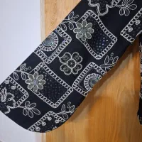 کُت نو|لباس|قم, نیروگاه|دیوار