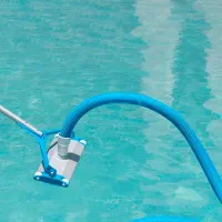 جارو نظافت و تصفیه استخر