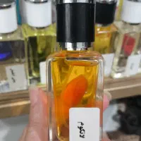 عطر و ادکلن