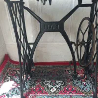 پایه ی چرخ قدیمی