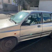 پرایدنقره ای