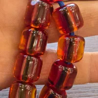 تسبیح سندلوس قدیمی|کلکسیون اشیاء عتیقه|همدان, |دیوار