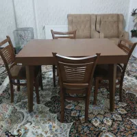 میز و صندلی ۴ نفره نهار خوری و توستر