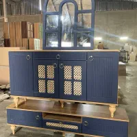 میز و آینه کنسول پنجره ای