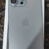 گوشی آیفون ۱۶