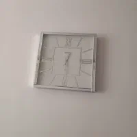 ساعت دیواری