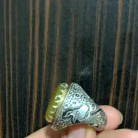 انگشتر توپاز و عقیق|جواهرات|رونیز, |دیوار