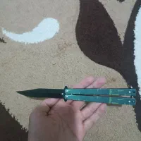 چاقوی پروانه ای