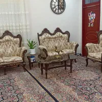 مبلمان و میز و عسلی در حد نو