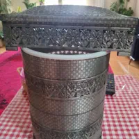 جای دستمال کاغذ و سطل  زباله استیل کاملا سالم
