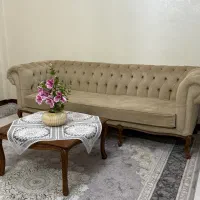 مبلمان شش نفره چستر با تشکچه دوبل|مبلمان خانگی و میز عسلی|تهران, نظام‌آباد|دیوار