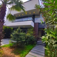 ویلاباغ۳۵۰بناسه خوابه روفداراستخرسندعرصه عیان