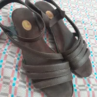 کفش زیبا و نو