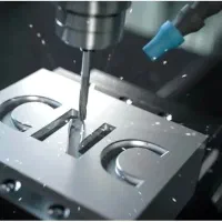تراشکار و ماشینکار cnc فرز و تراش