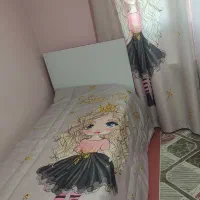 فروش پرده،رو تختی و تشک تخت در حد نو
