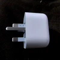 شارژر ۲۰ وات آیفون