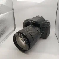 Canon 77D kit 18-135mm USM