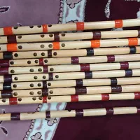 نی هفت بند|سازهای بادی|خرم‌آباد, |دیوار