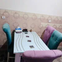 فروش فوری میز ناهارخوری ۴ نفره