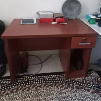میز کامپیوتر