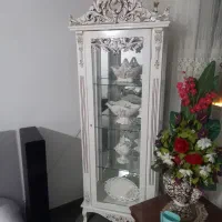 سلام  میز  کامپیوتر  و کامپیوتر