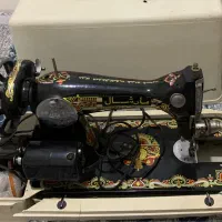 چرخ خیاطی شیرونشان سالم برقی